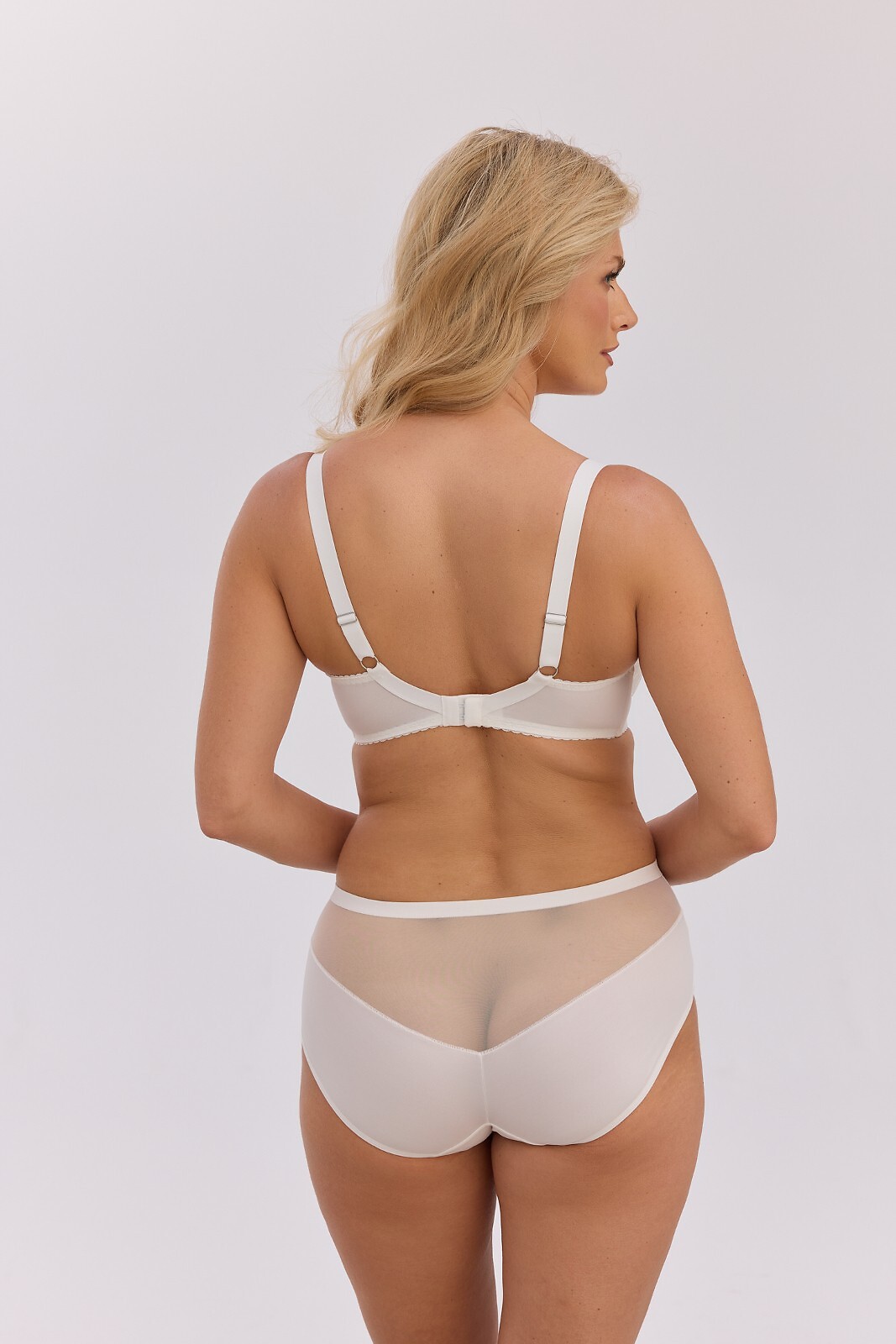 Figi Gaia GFP 1341 Liana Ecru S-3XL - obrazek 5